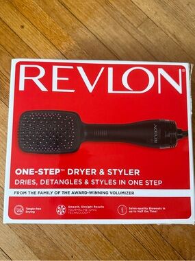Revlon one step dryer and styler